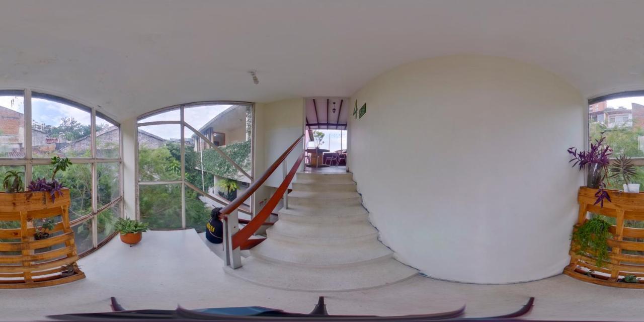 Roof Hostel Cali Bagian luar foto