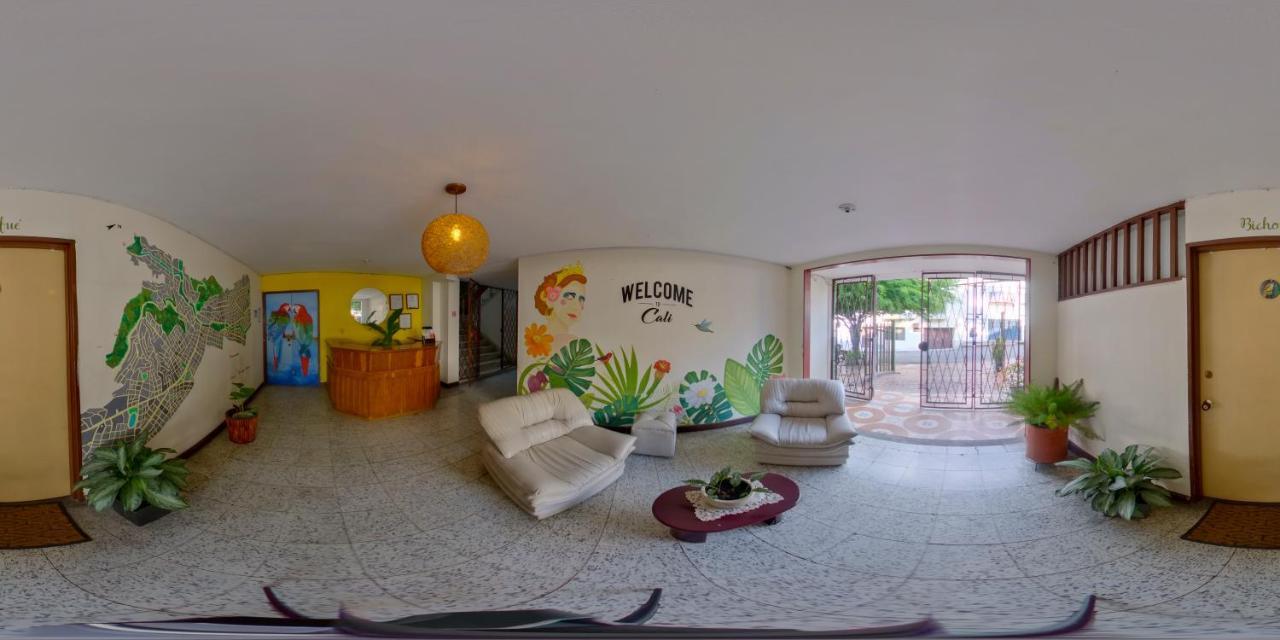 Roof Hostel Cali Bagian luar foto